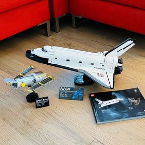 LEGO Space Shuttle Discovery 10283